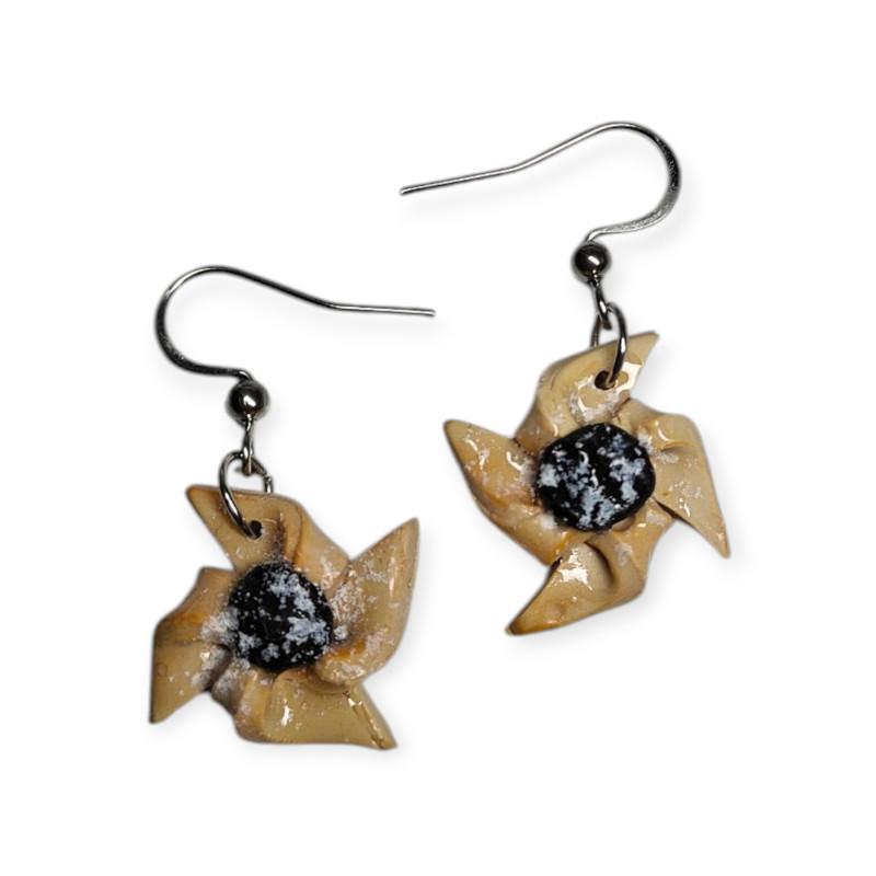 Joulutorttu korvakorut koukulla Joulutorttu korvakorut koukulla