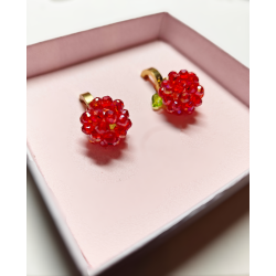 Helmikorvakorut Marja